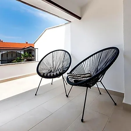 Mon Maison Sanja Hotel 4*